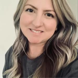 Meet your Posher, Ivey